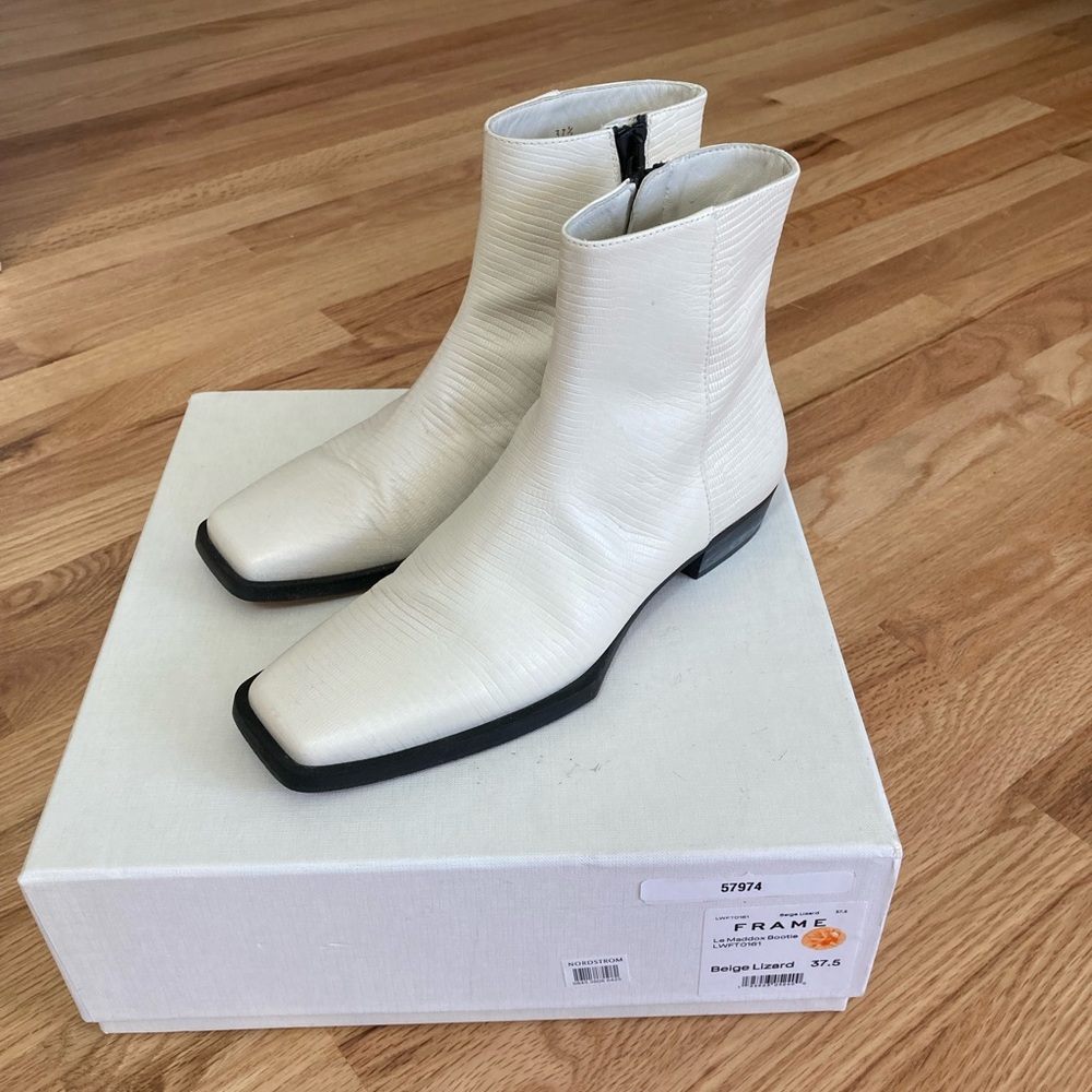FRAME Denim boot.  Le maddox beige lizard.  Great spring and summer boot!